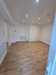 High Street, Ponders End, EN3